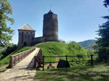 Czh&oacute;w  - zamek.jpg